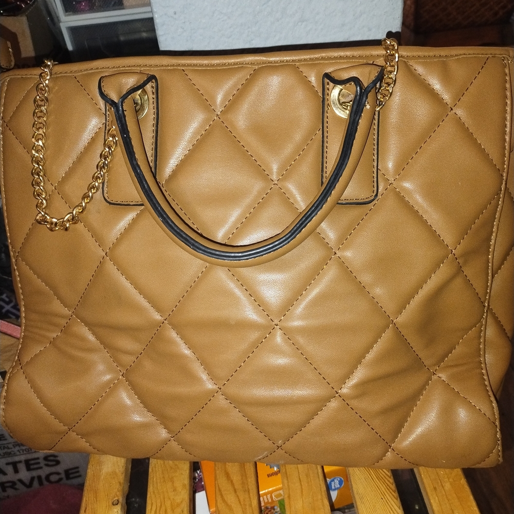 Tote - Picture 7 of 7